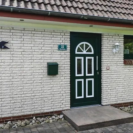 2 Bedroom Cozy In Lägenhet Dagebüll